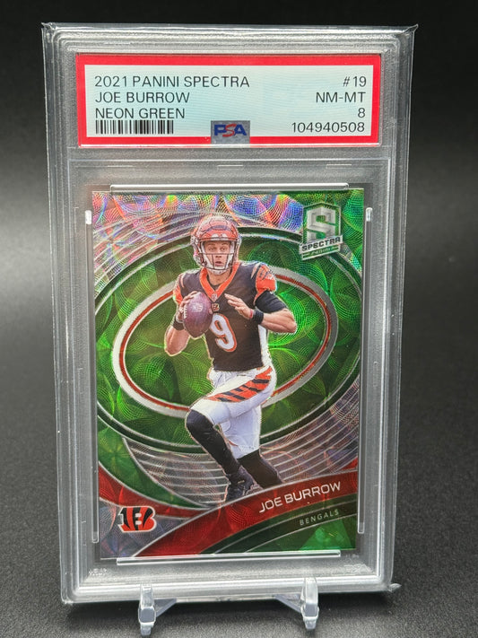 2021 Panini Spectra Collection-Joe Burrow Neon Green Prizm 31/35 PSA 8