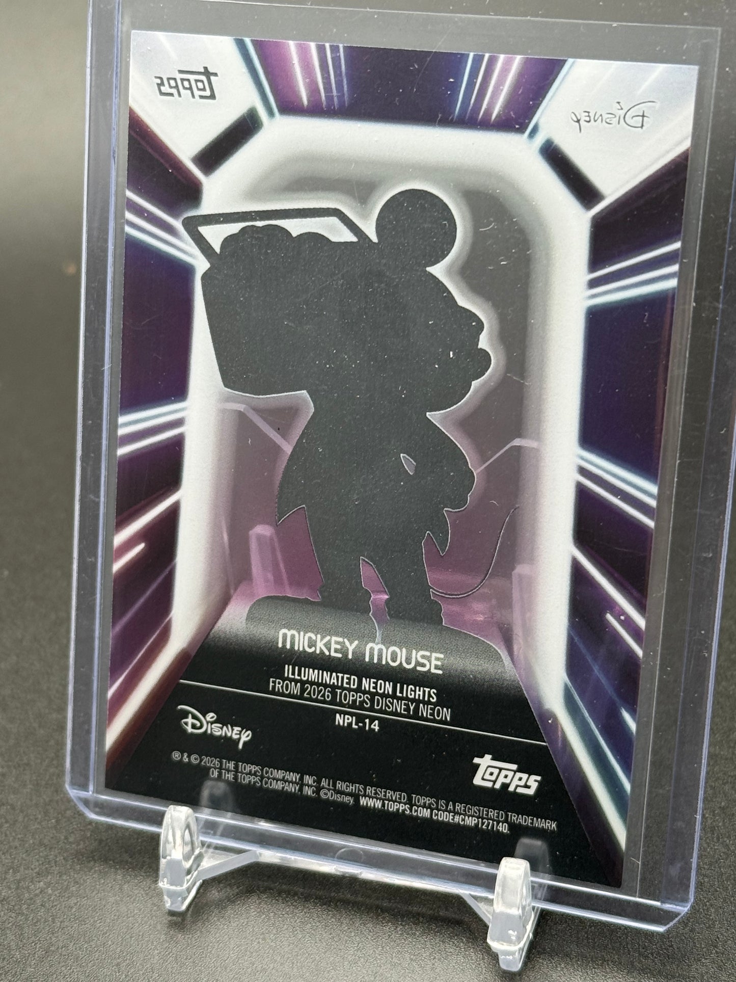 Topps 2026 Disney Neon Illuminated Neon Lights Mickey Mouse&Friends Insert Cards (Copy)
