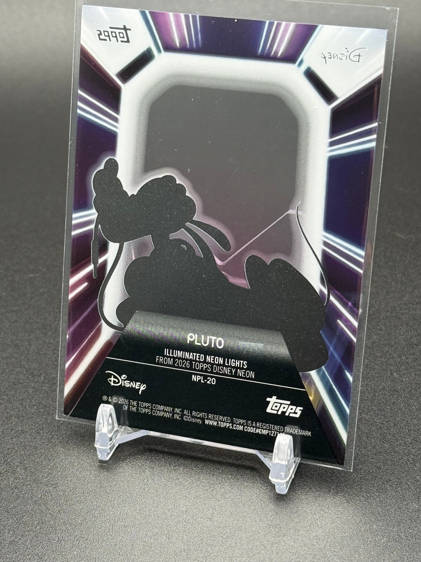 Topps 2026 Disney Neon Illuminated Neon Lights Mickey Mouse&Friends Insert Cards (Copy)
