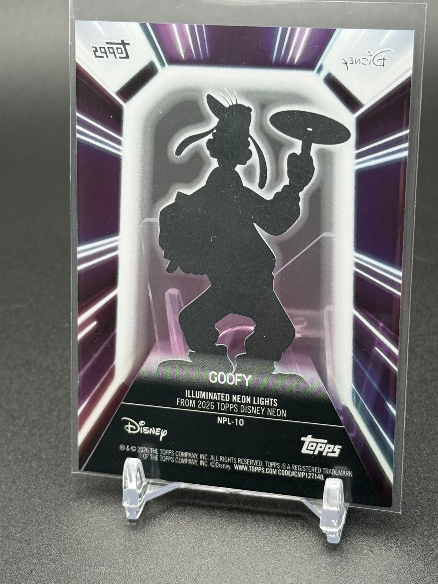 Topps 2026 Disney Neon Illuminated Neon Lights Mickey Mouse&Friends Insert Cards (Copy)